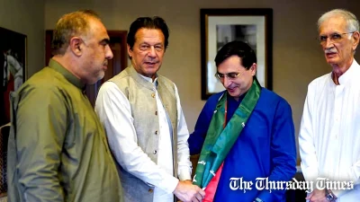 A file photo is shown of former chairman PTI Imran Khan (L) and incumbent PTI chairman Barrister Gohar Khan (R). — FILE/THE THURSDAY TIMES