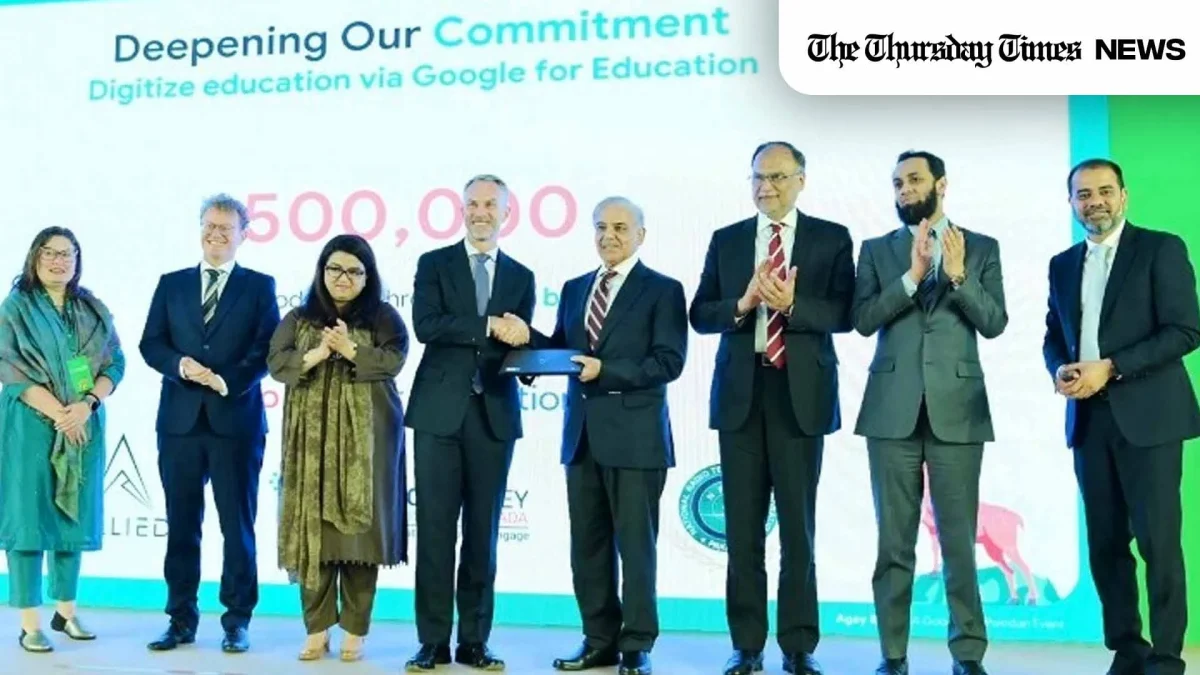 Google Asia Pacific President Scott Beaumont presented a locally manufactured Chromebook to Prime Minister Shehbaz Sharif during a ceremony held in Islamabad on September 5, 2024. — FILE/THE THURSDAY TIMES