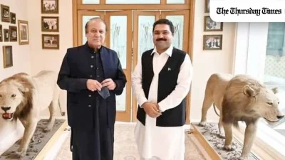 Voters have sidestepped online chaos, punishing PTI’s politics of inteshar, and quietly rewarding the PML-N’s promise of stability and governance. — FILE