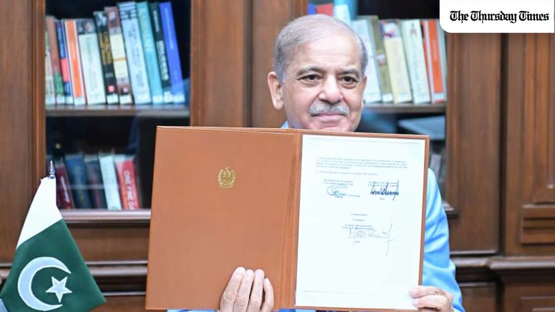 Shehbaz Sharif signs Islamabad MoU as mediator after Trump and Pezeshkian endorse US-Iran deal. — FILE